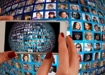 Working with Distributed Teams : 8 Suggestions to Make Things Work from a Distance