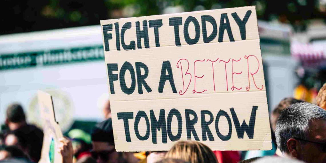 How Corporate Social Responsibility Enhances a Culture of Engagement