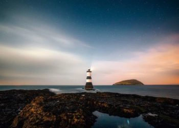 Faciliter vos équipes à distance, c'est possible ? Adopter la position du phare !