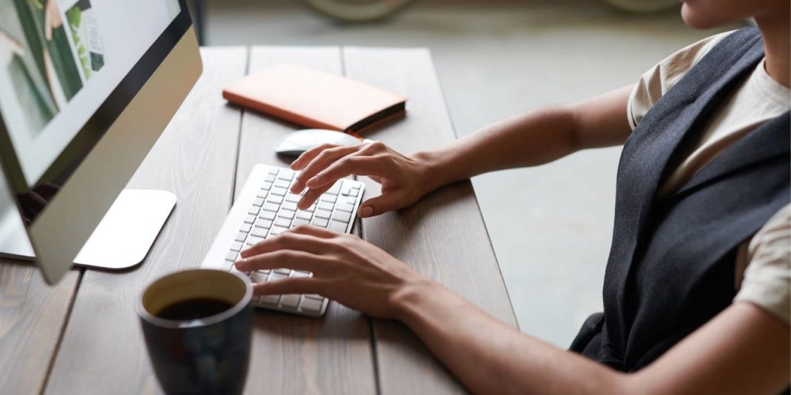 Travail hybride : retour vers le futur du travail